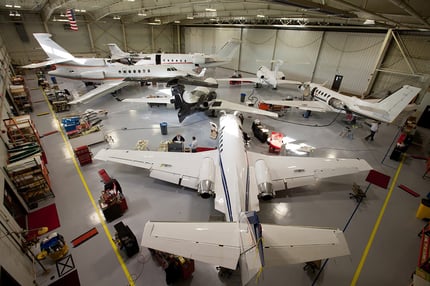 Elliott_Aviation_Jet_Service_Center